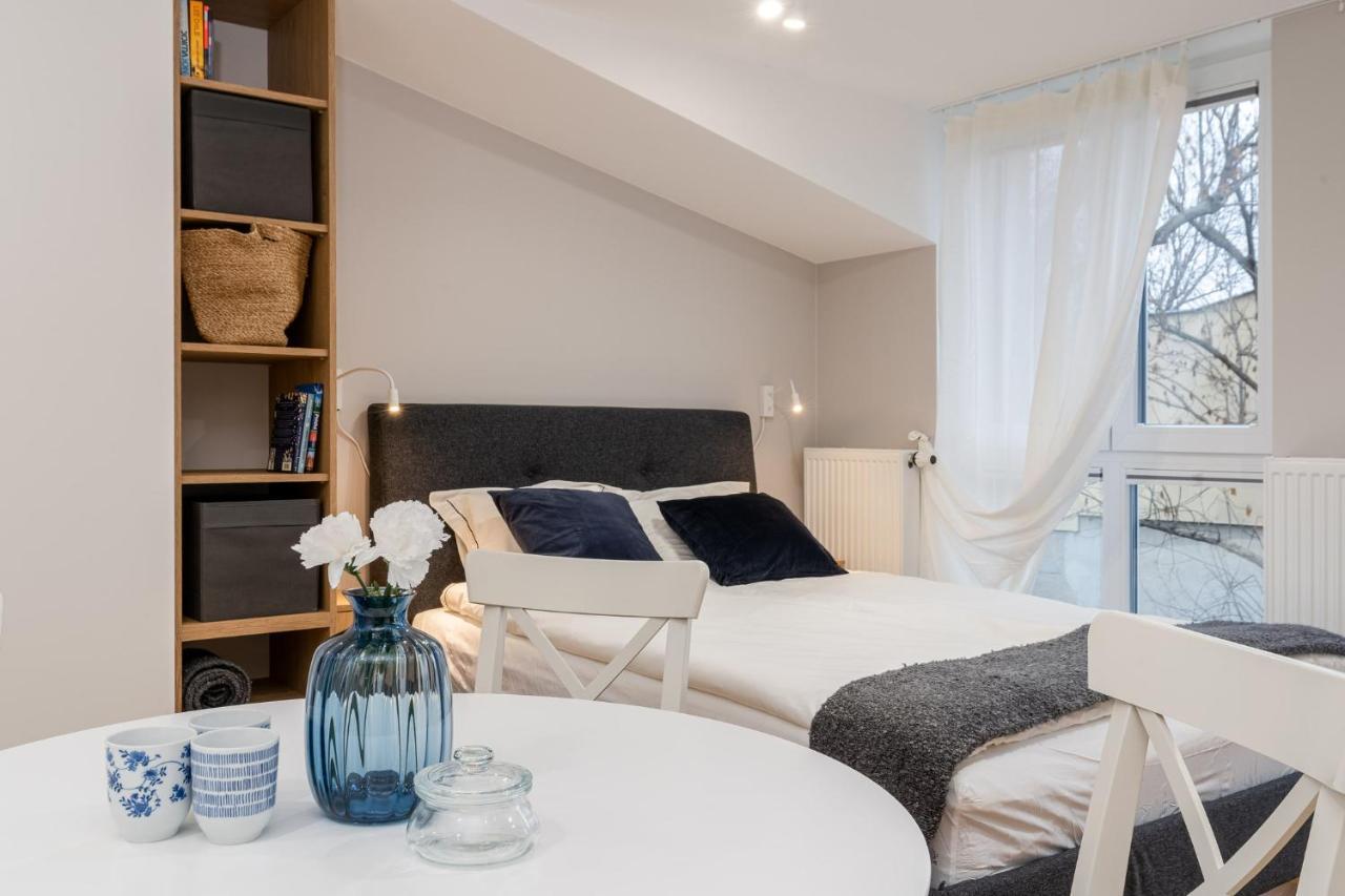 Czarnowiejska 21A By Homeprime Krakow Bagian luar foto