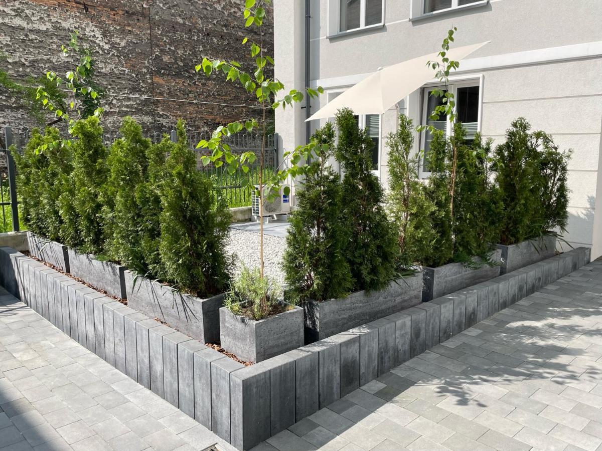 Czarnowiejska 21A By Homeprime Krakow Bagian luar foto
